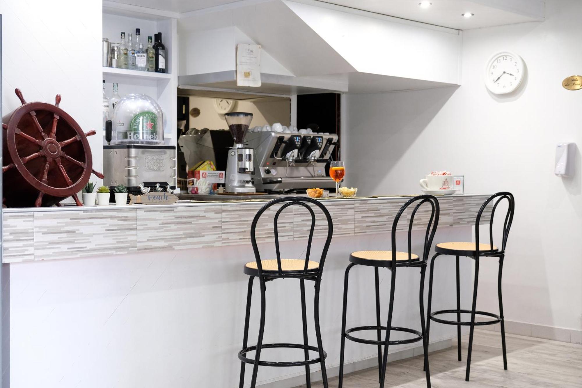 Hotel Canasta Rimini Extérieur photo